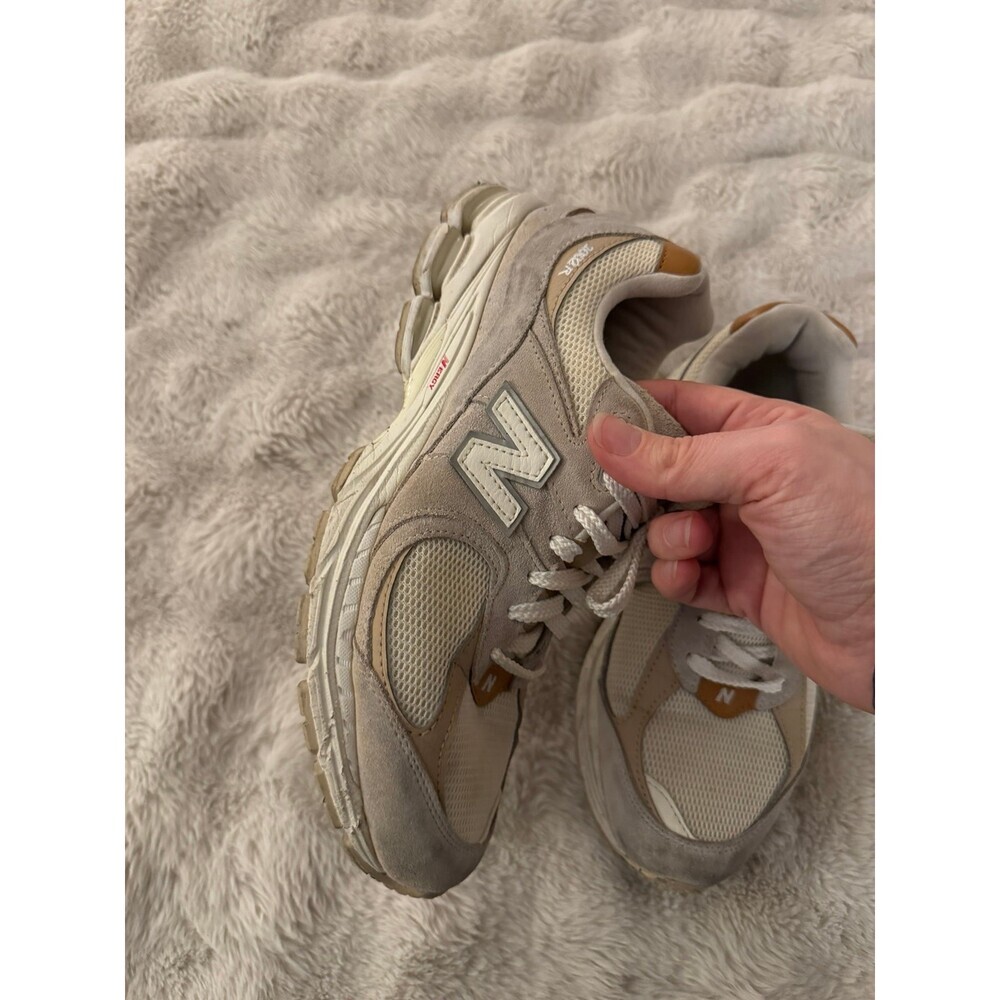 New Balance - Picture 4 of 7